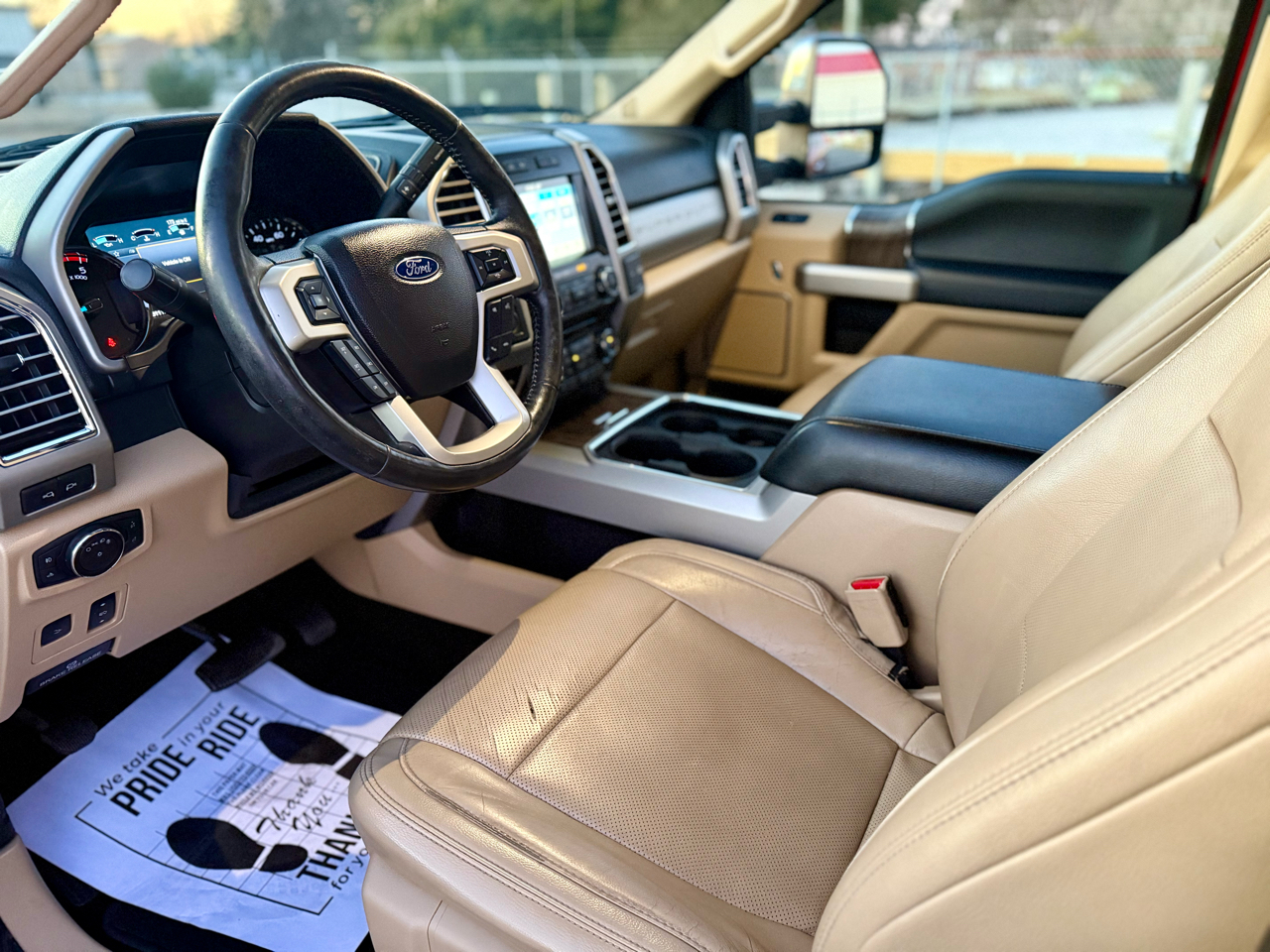 Ford F-250 SD Lariat Crew Cab 4WD 2017