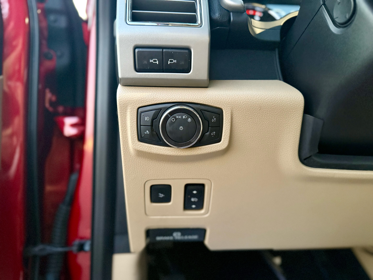 Ford F-250 SD Lariat Crew Cab 4WD 2017