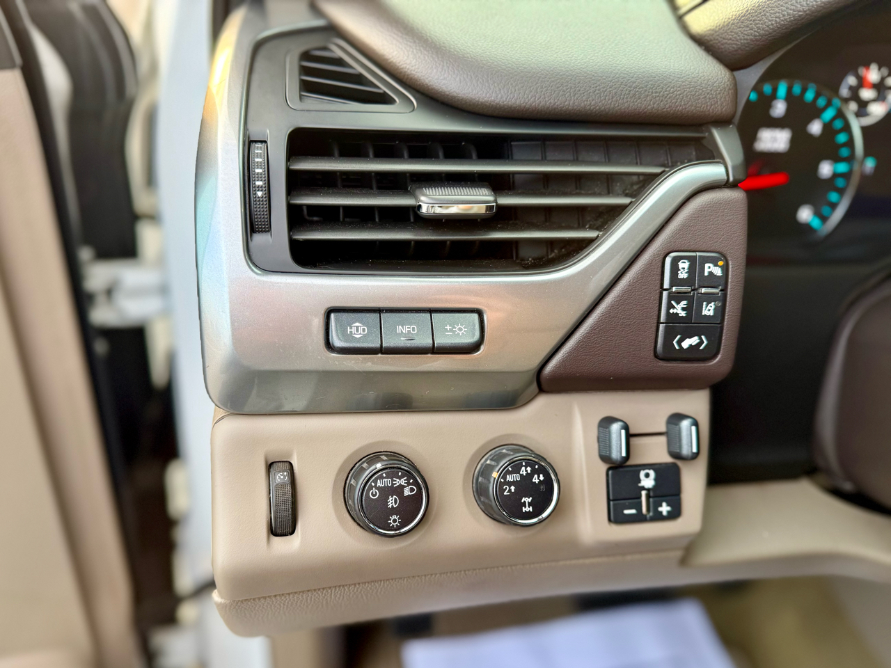 Chevrolet Tahoe Premier 4WD 2018