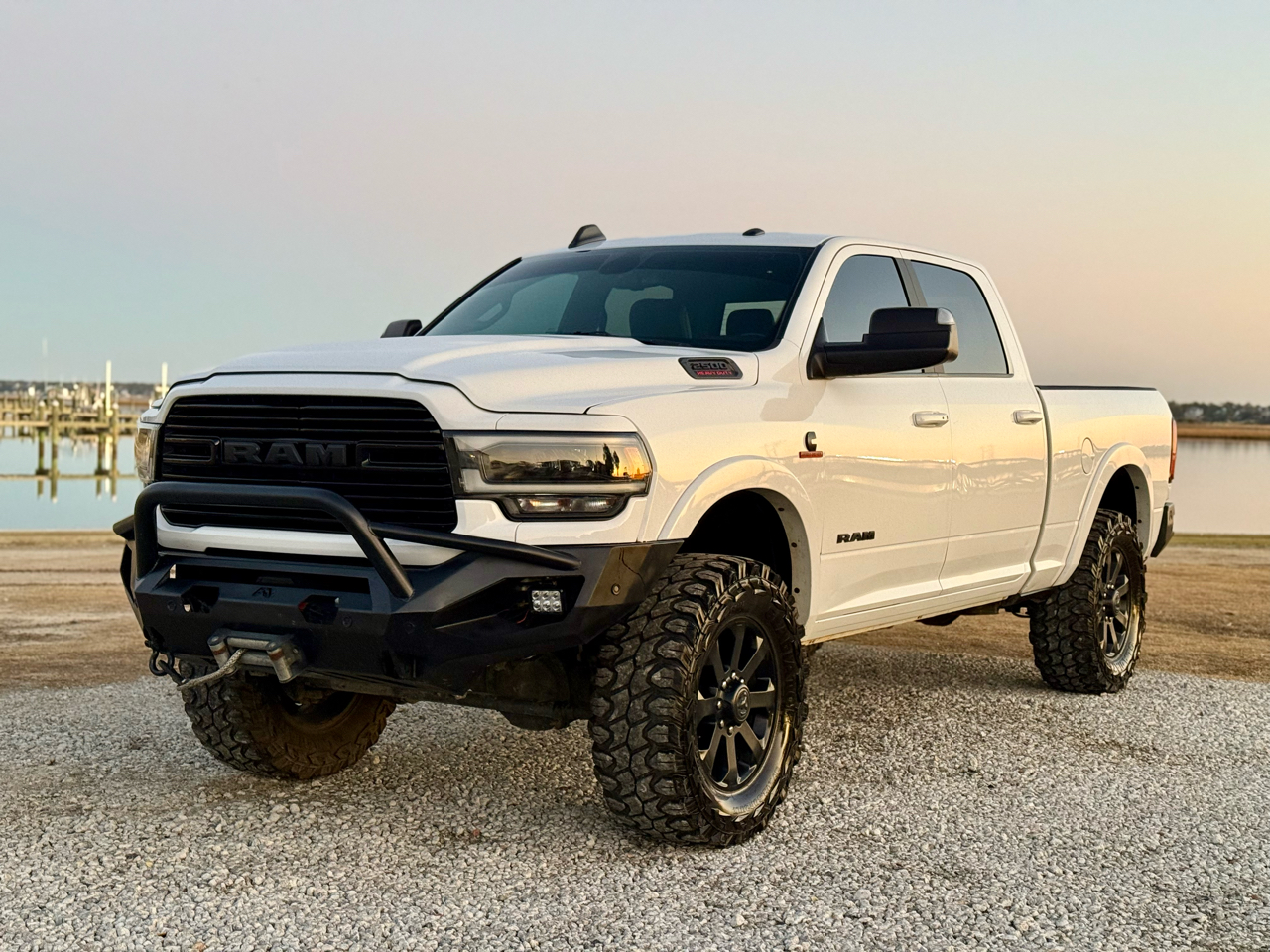 RAM 2500 Laramie Crew Cab SWB 4WD 2019
