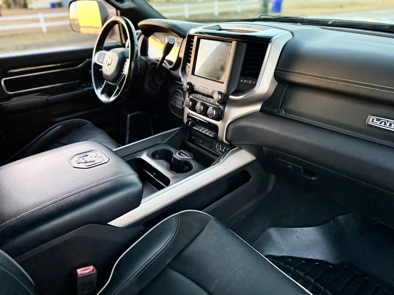 RAM 2500 Laramie Crew Cab SWB 4WD 2019