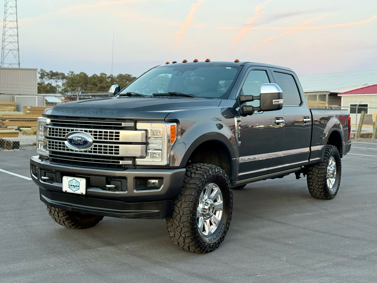 Ford F-350 SD Platinum Crew Cab 4WD 2018