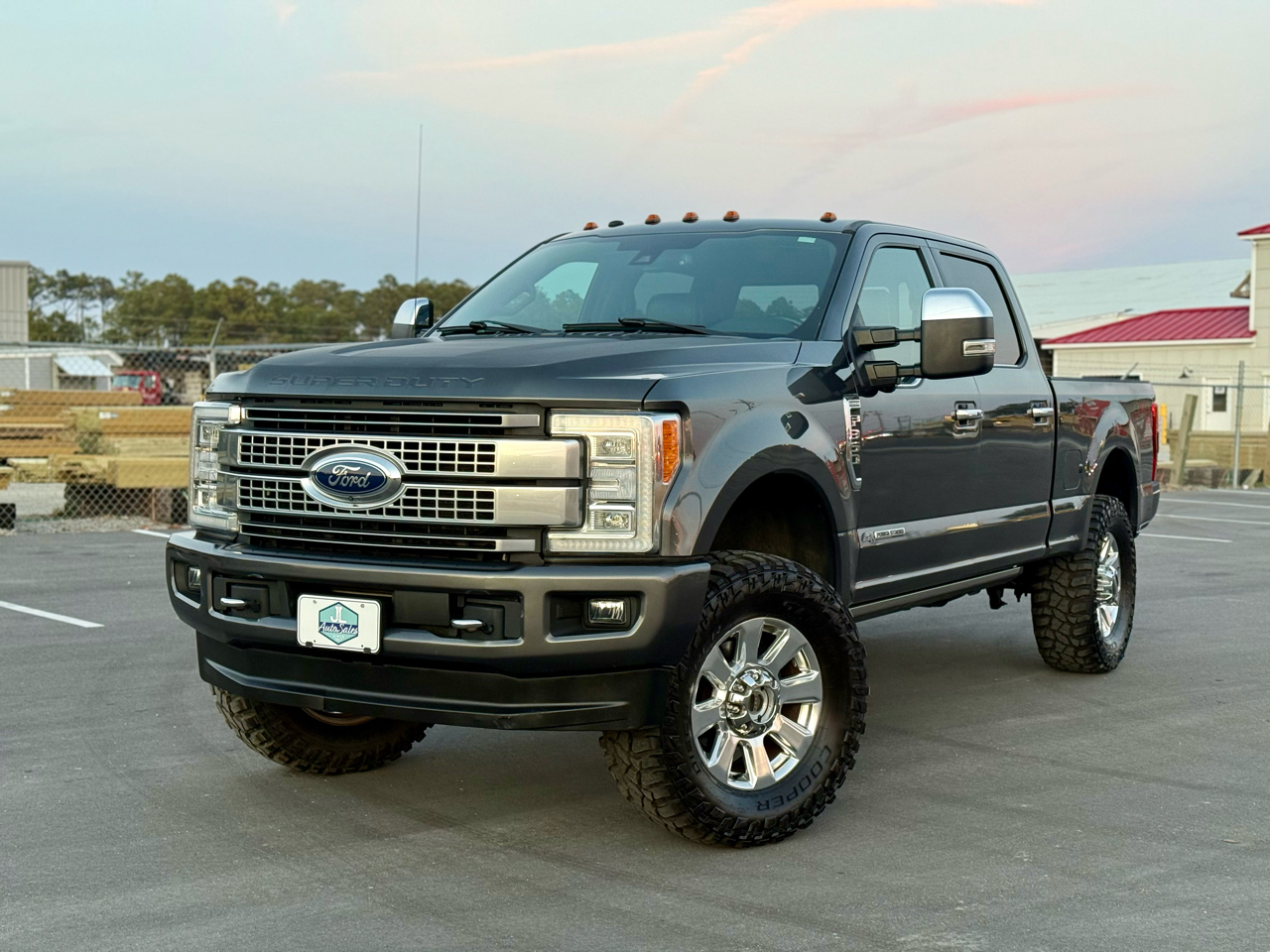 Ford F-350 SD Platinum Crew Cab 4WD 2018
