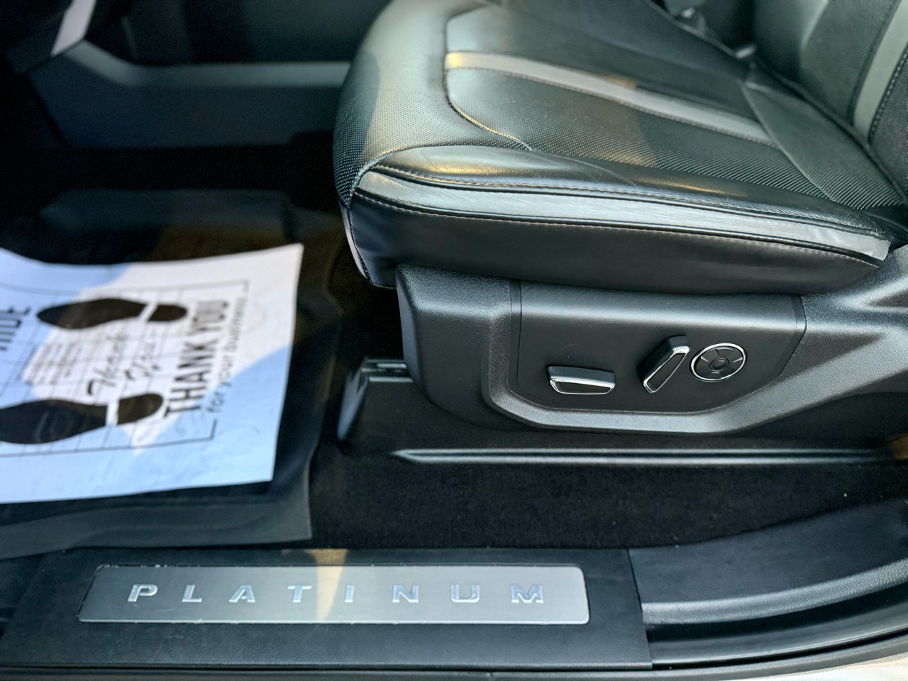 Ford F-350 SD Platinum Crew Cab 4WD 2018