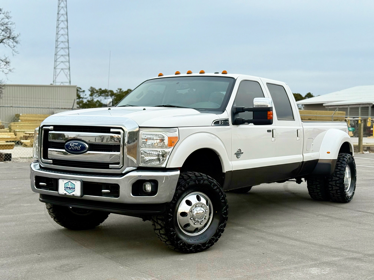 2016 Ford F-350 SD Lariat Crew Cab Long Bed DRW 4WD