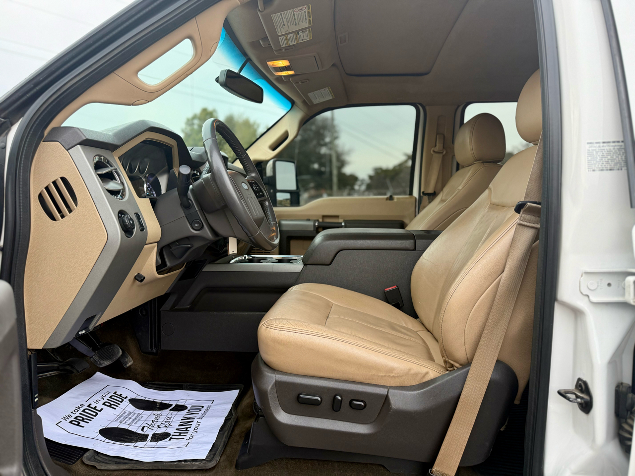 Ford F-350 SD Lariat Crew Cab Long Bed DRW 4WD 2016