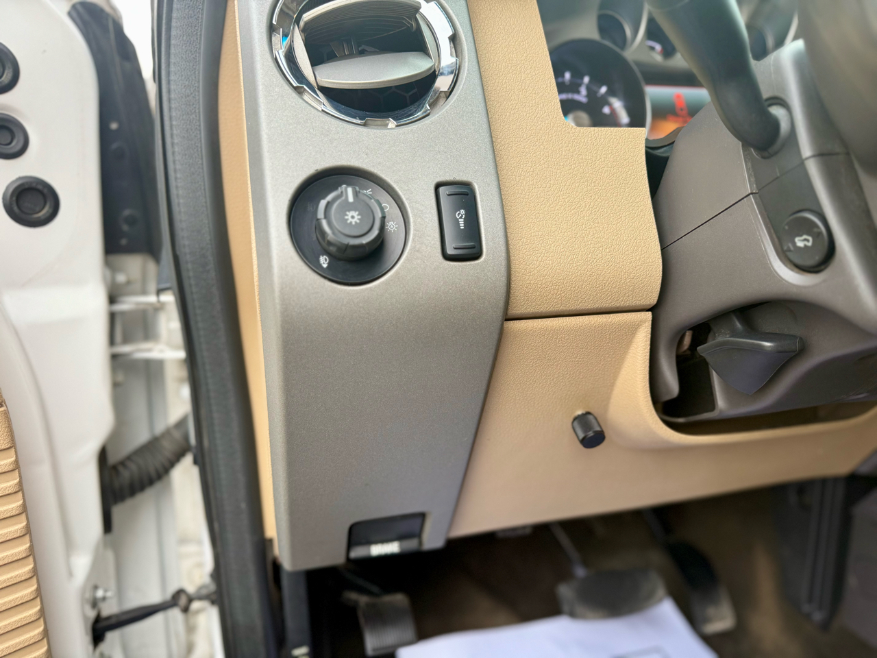 Ford F-350 SD Lariat Crew Cab Long Bed DRW 4WD 2016