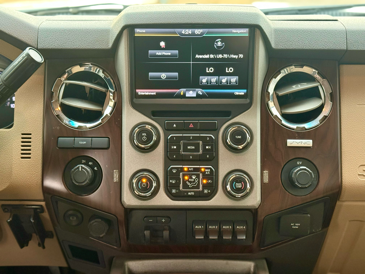 Ford F-350 SD Lariat Crew Cab Long Bed DRW 4WD 2016