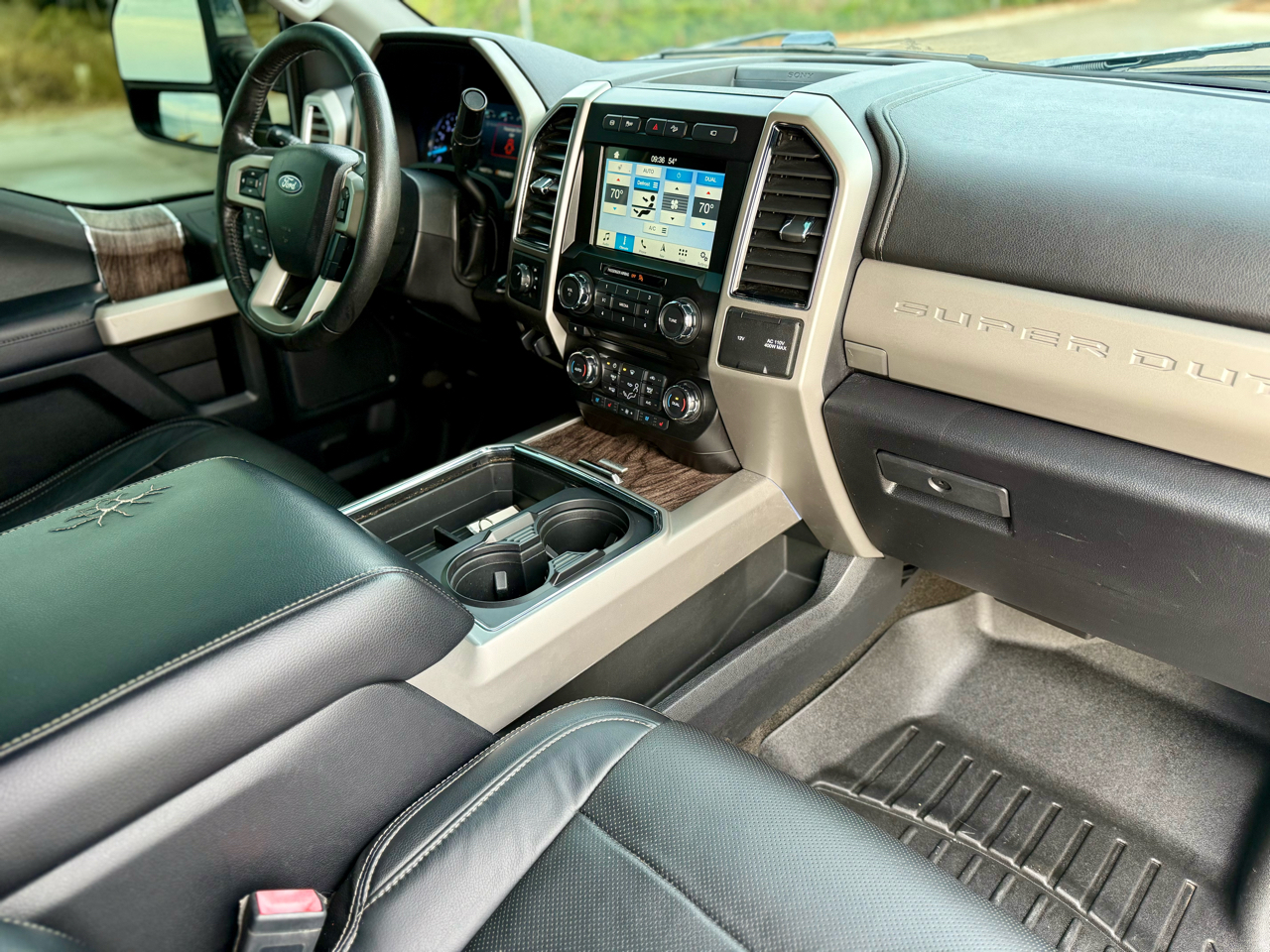 Ford F-250 SD Lariat Crew Cab 4WD 2018
