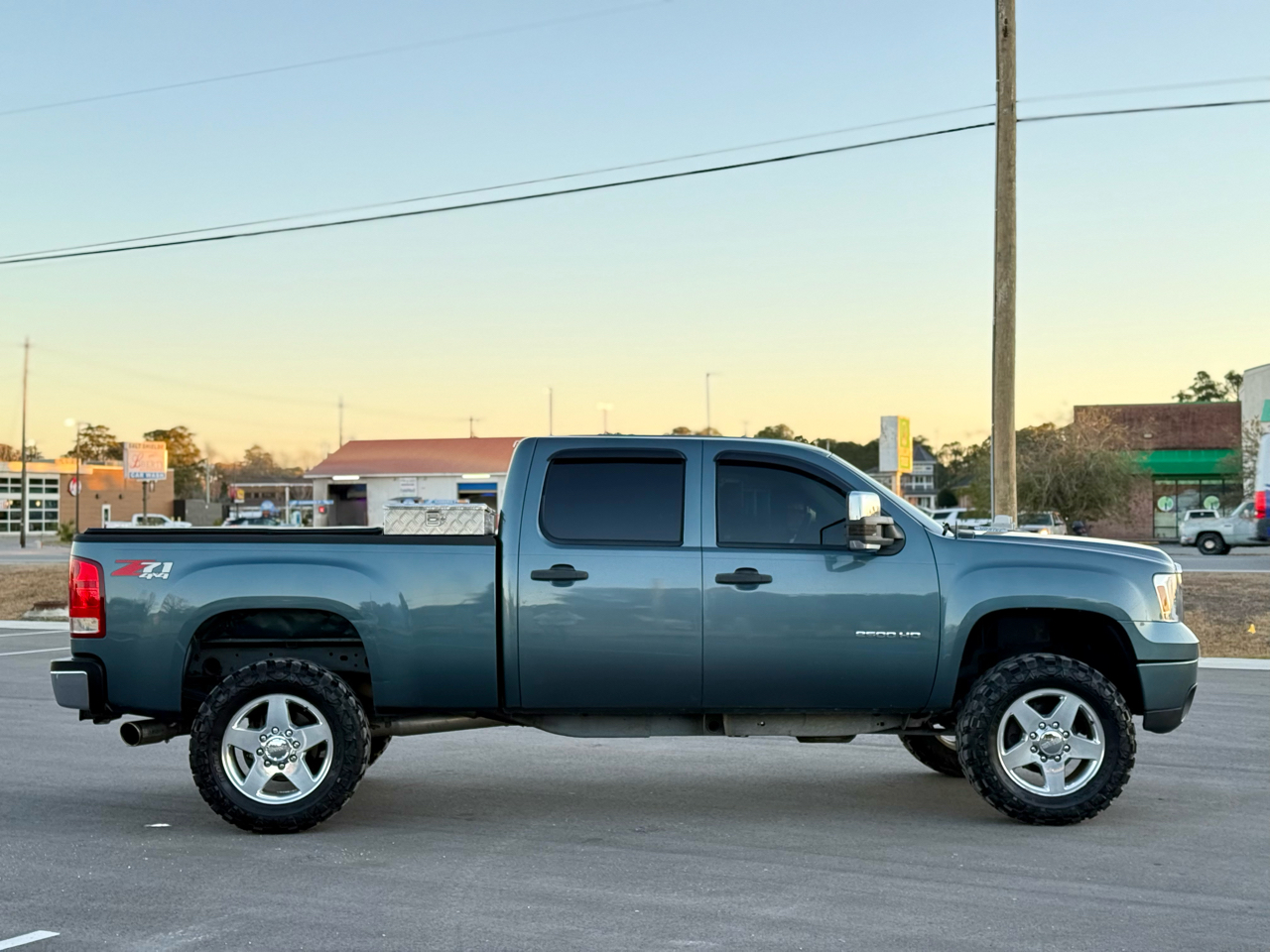GMC Sierra 2500HD SLE Crew Cab 4WD 2014
