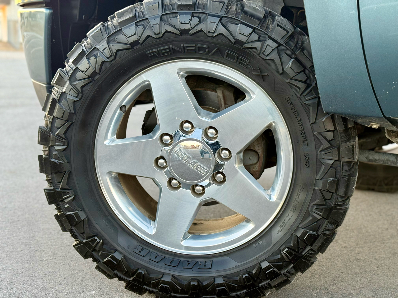 GMC Sierra 2500HD SLE Crew Cab 4WD 2014