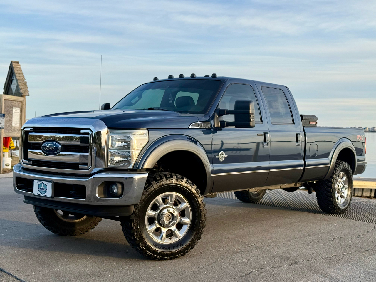 2015 Ford F-350 SD Lariat Crew Cab Long Bed 4WD
