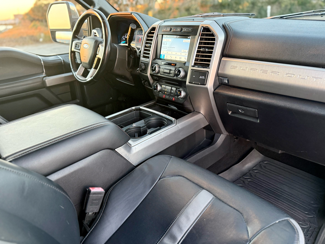 Ford F-250 SD Platinum Crew Cab 4WD 2018