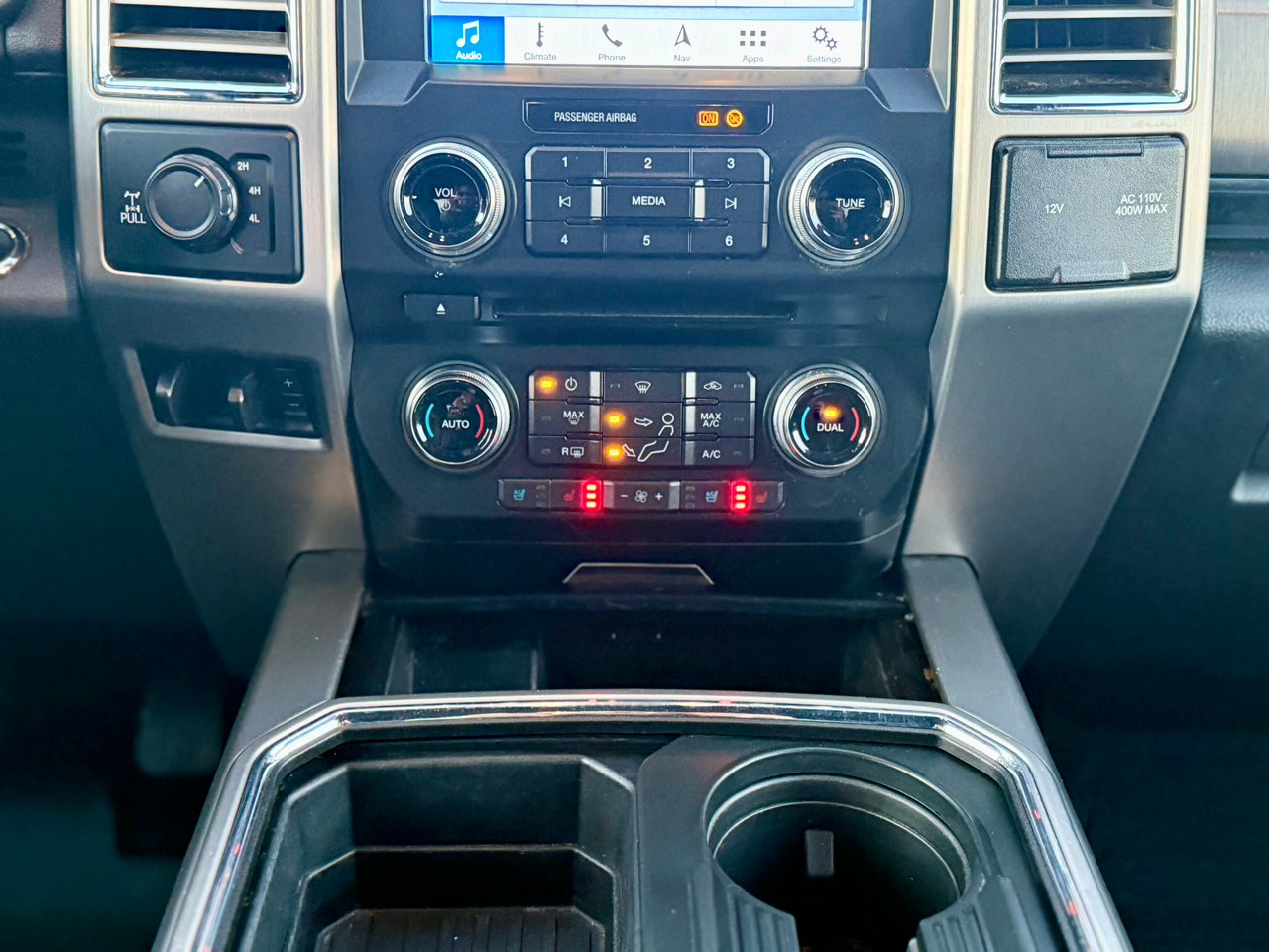 Ford F-250 SD Platinum Crew Cab 4WD 2018