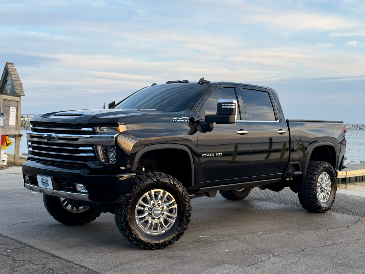 2020 Chevrolet Silverado 2500HD High Country Crew Cab Short Box 4WD