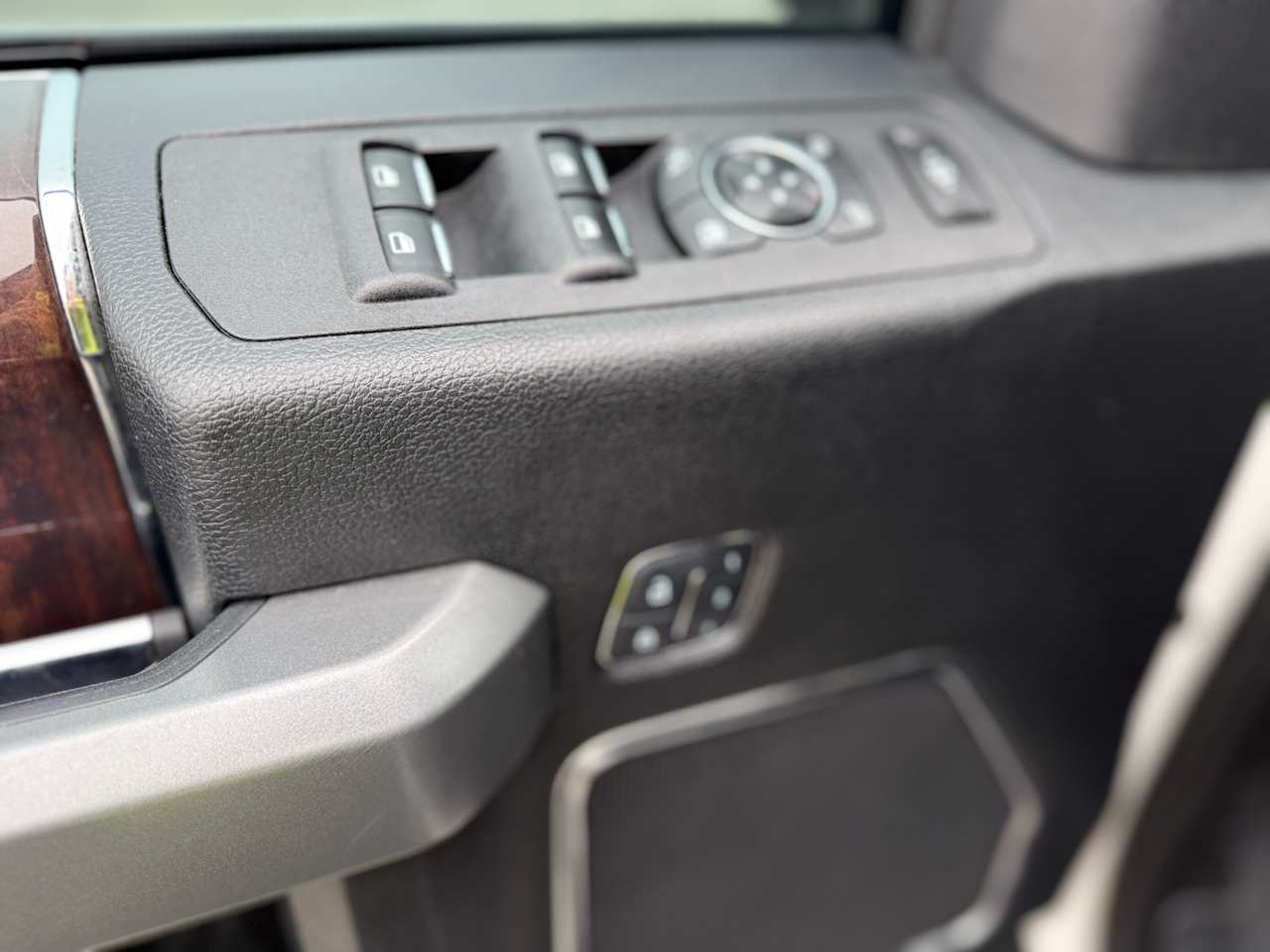 Ford F-350 SD Platinum Crew Cab 4WD 2017