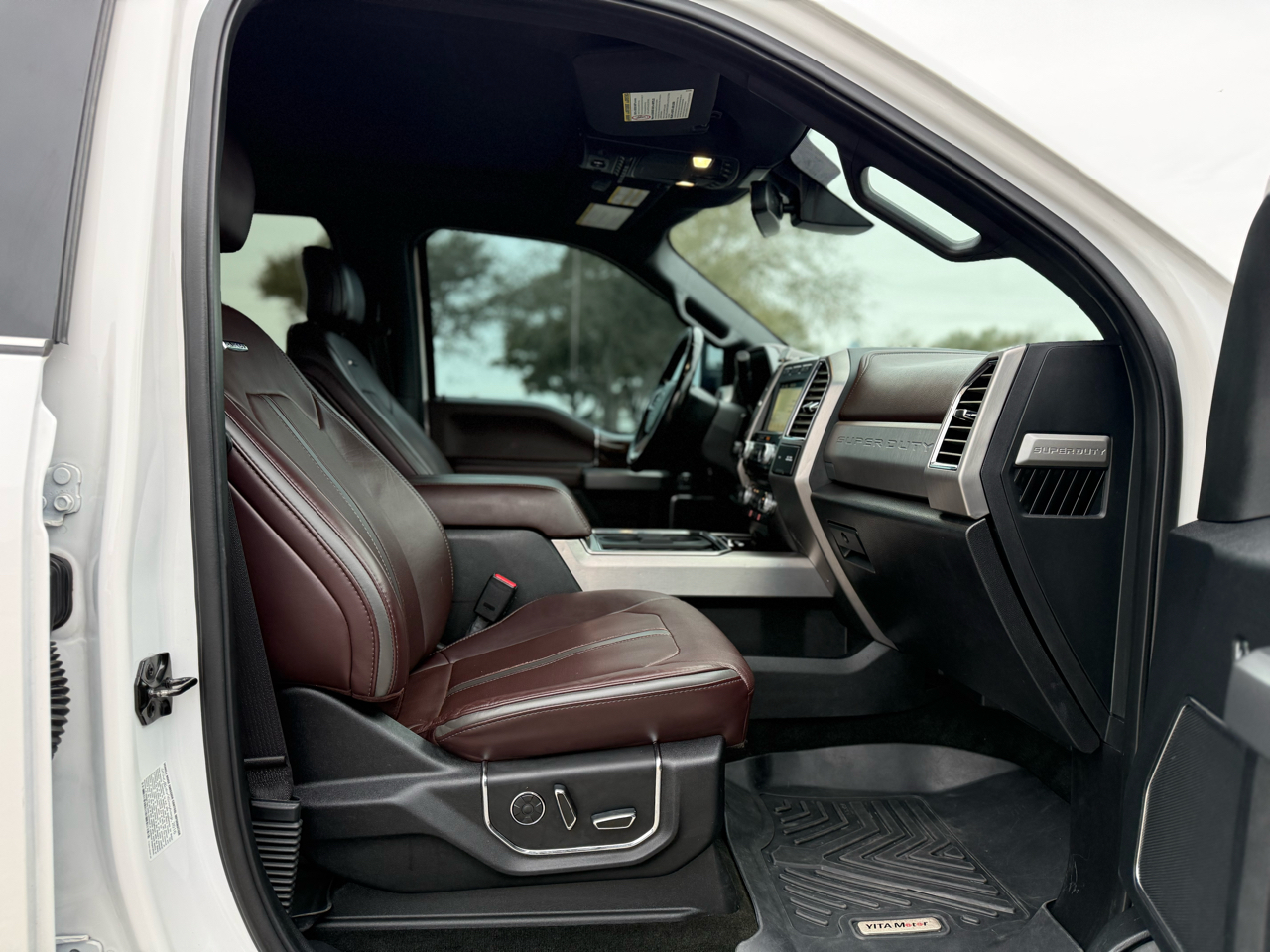 Ford F-350 SD Platinum Crew Cab 4WD 2017