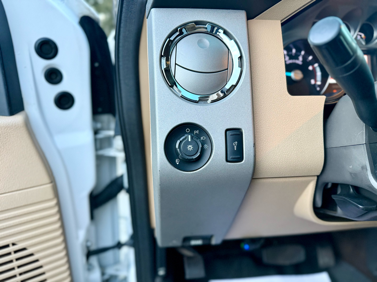 Ford F-350 SD Lariat Crew Cab Long Bed DRW 4WD 2015