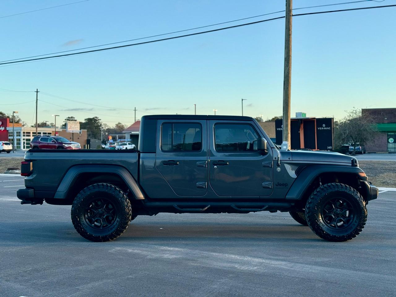 Jeep Gladiator Sport 2020
