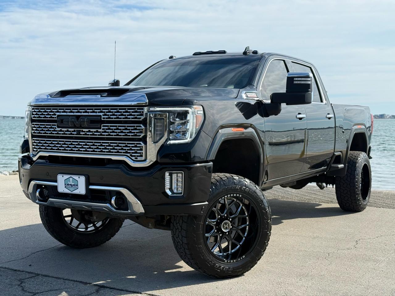 2021 GMC Sierra 2500HD Denali Crew Cab 4WD