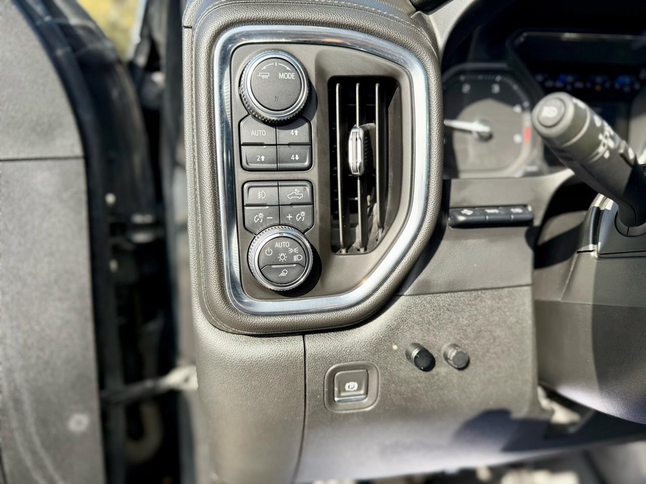 GMC Sierra 2500HD Denali Crew Cab 4WD 2021