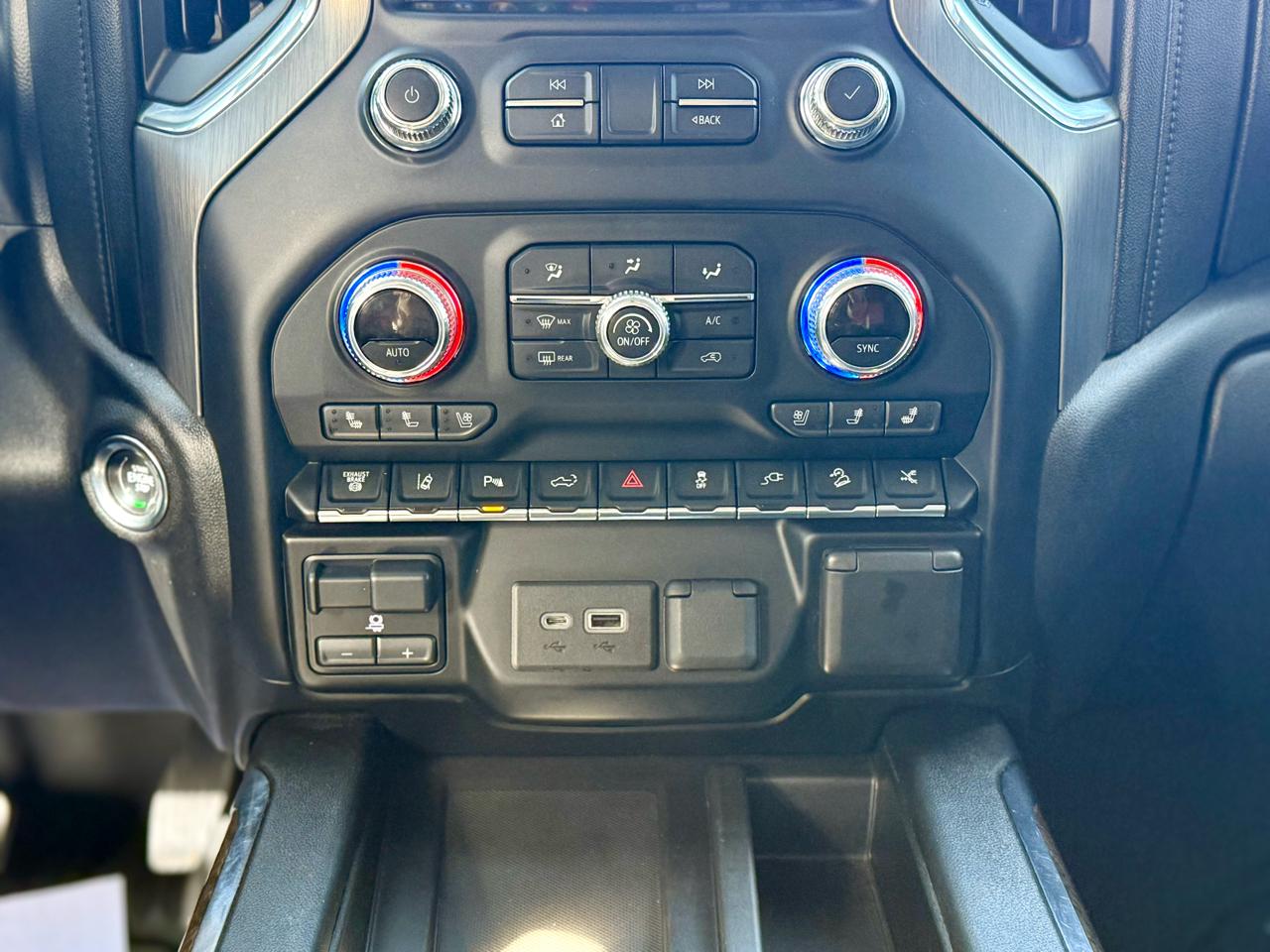 GMC Sierra 2500HD Denali Crew Cab 4WD 2021