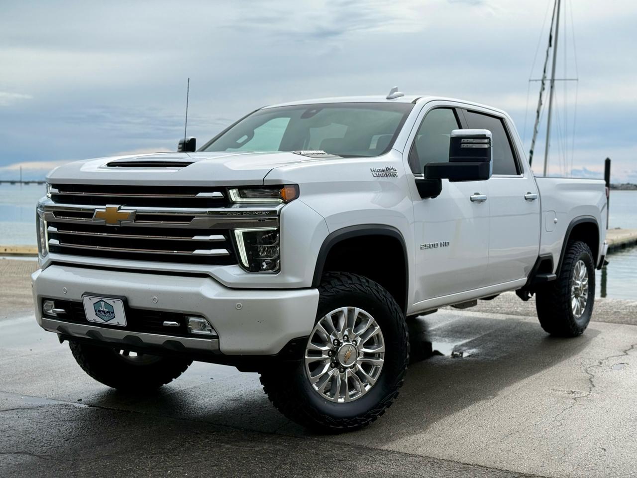2022 Chevrolet Silverado 2500HD High Country Crew Cab Short Box 4WD
