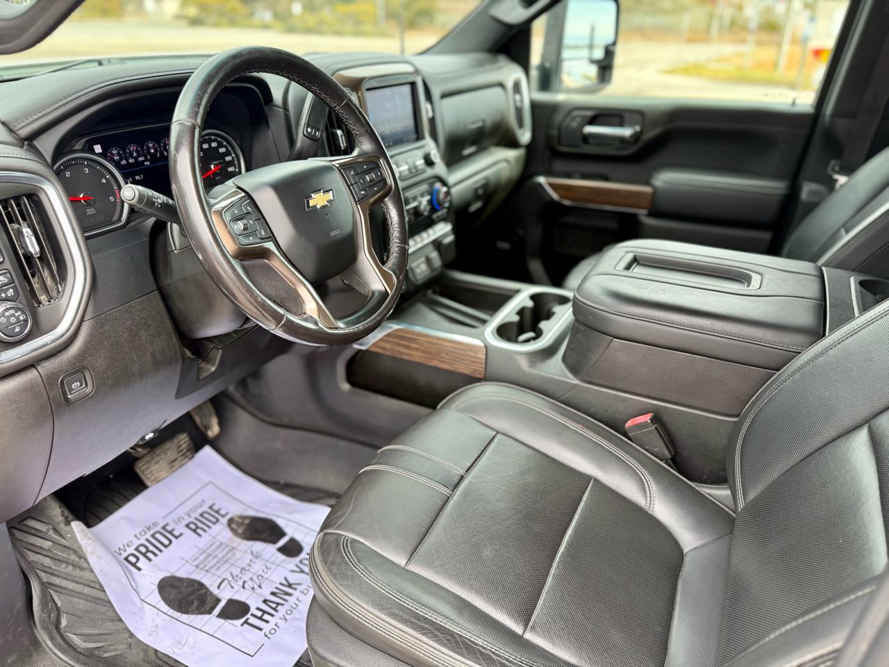 Chevrolet Silverado 2500HD High Country Crew Cab Short Box 4WD 2022