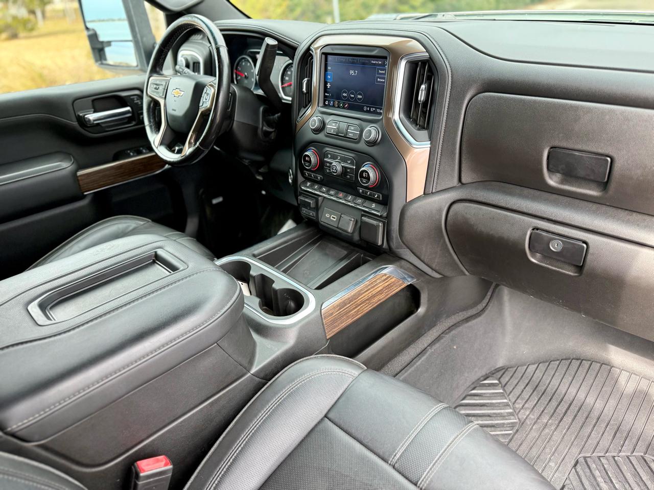 Chevrolet Silverado 2500HD High Country Crew Cab Short Box 4WD 2022