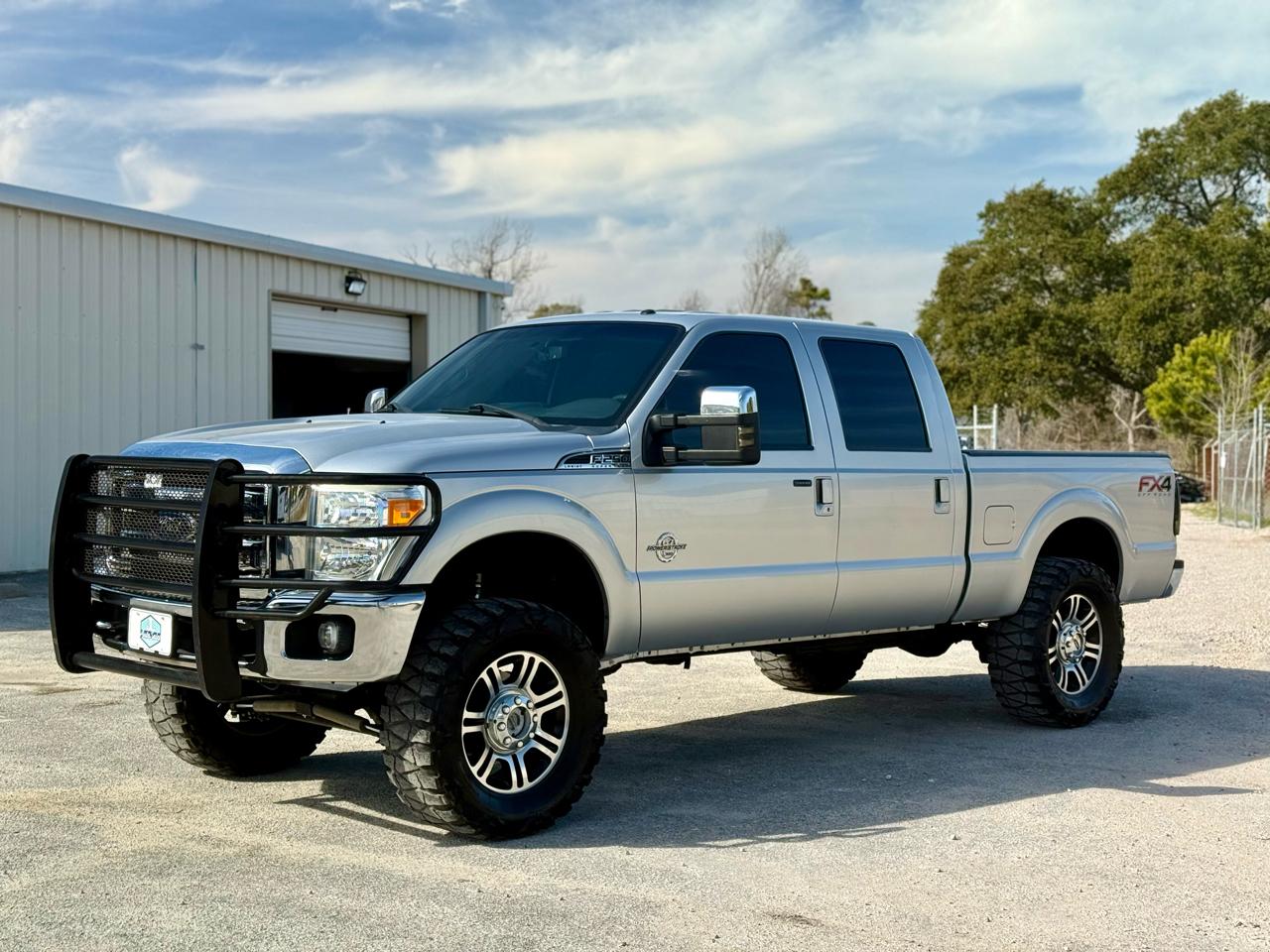 Ford F-250 SD Lariat Crew Cab 4WD 2016