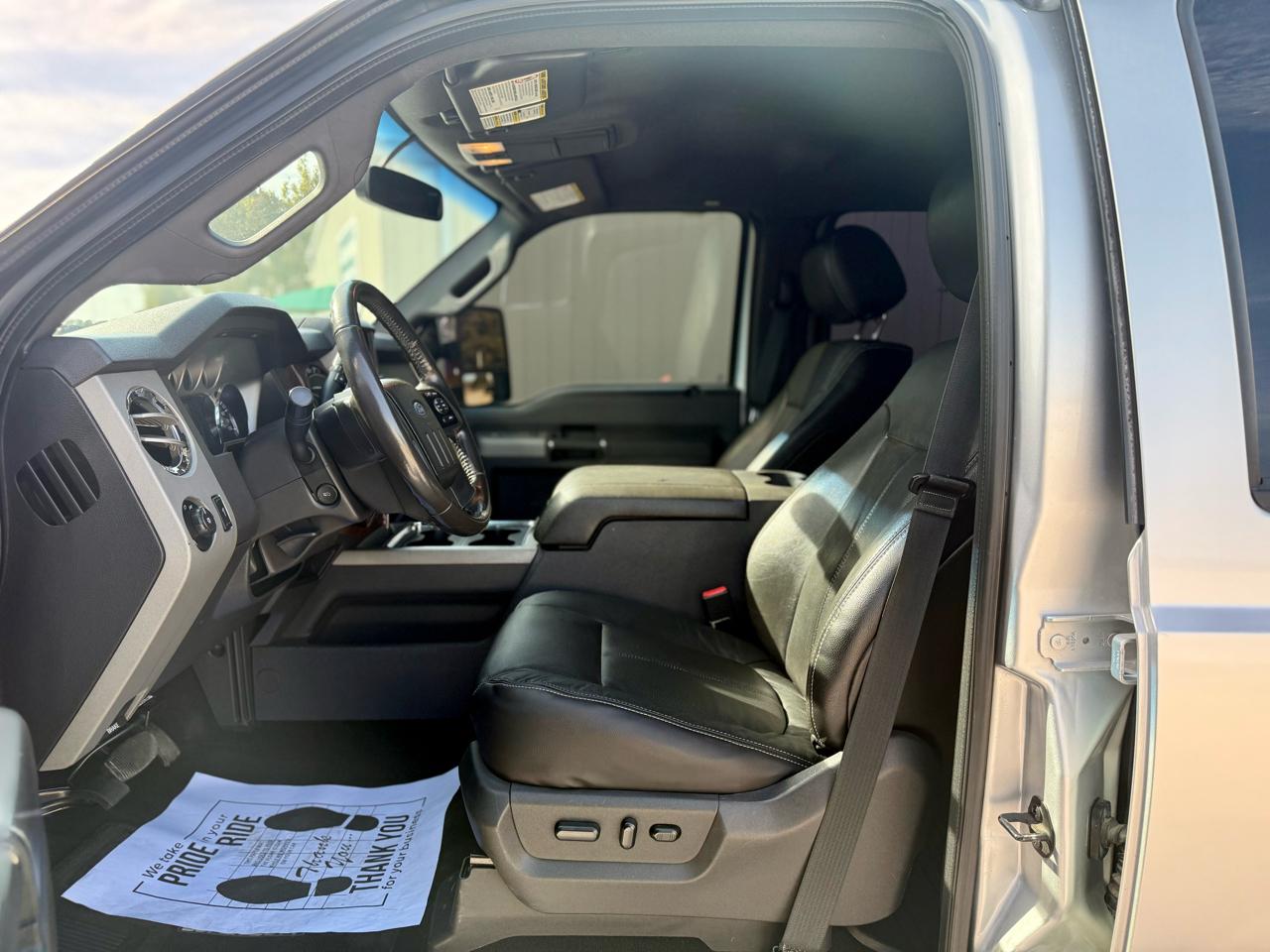 Ford F-250 SD Lariat Crew Cab 4WD 2016