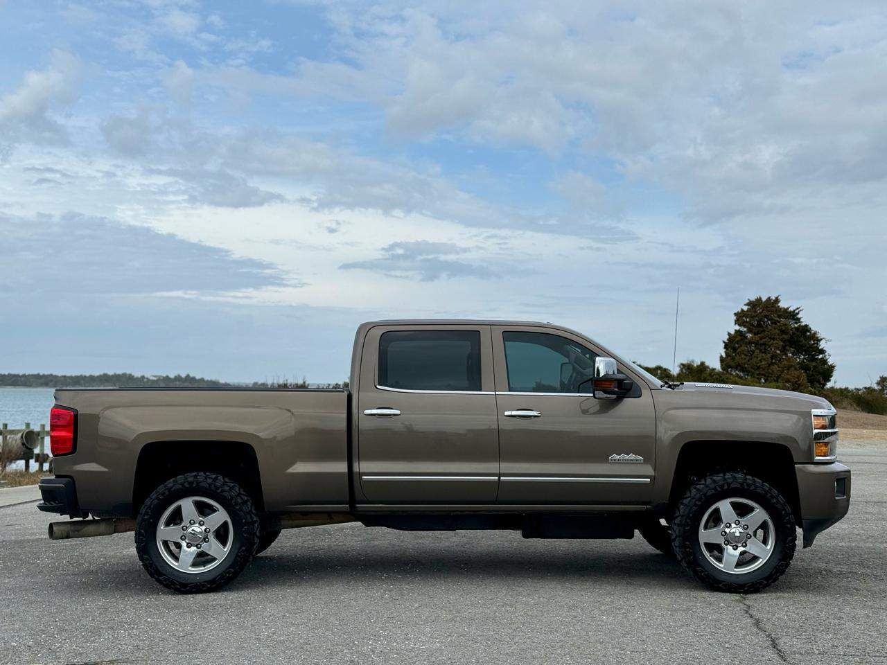 Chevrolet Silverado 2500HD  2015