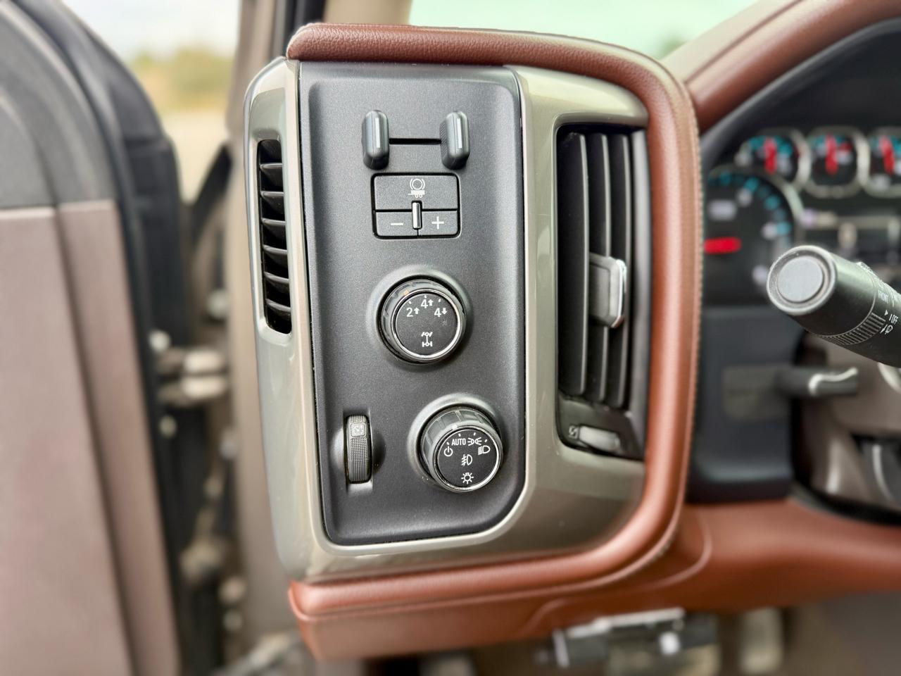 Chevrolet Silverado 2500HD  2015