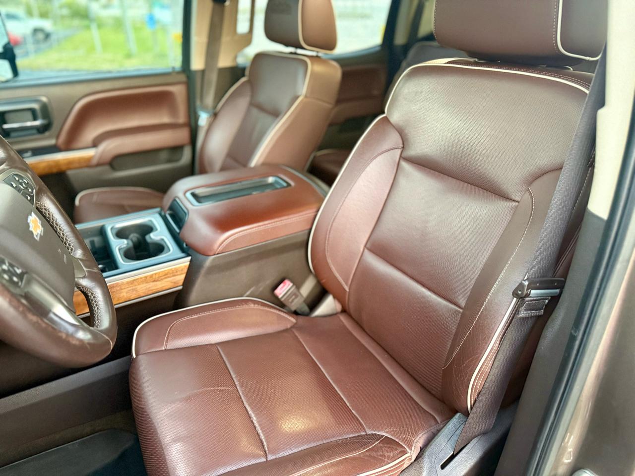 Chevrolet Silverado 2500HD  2015