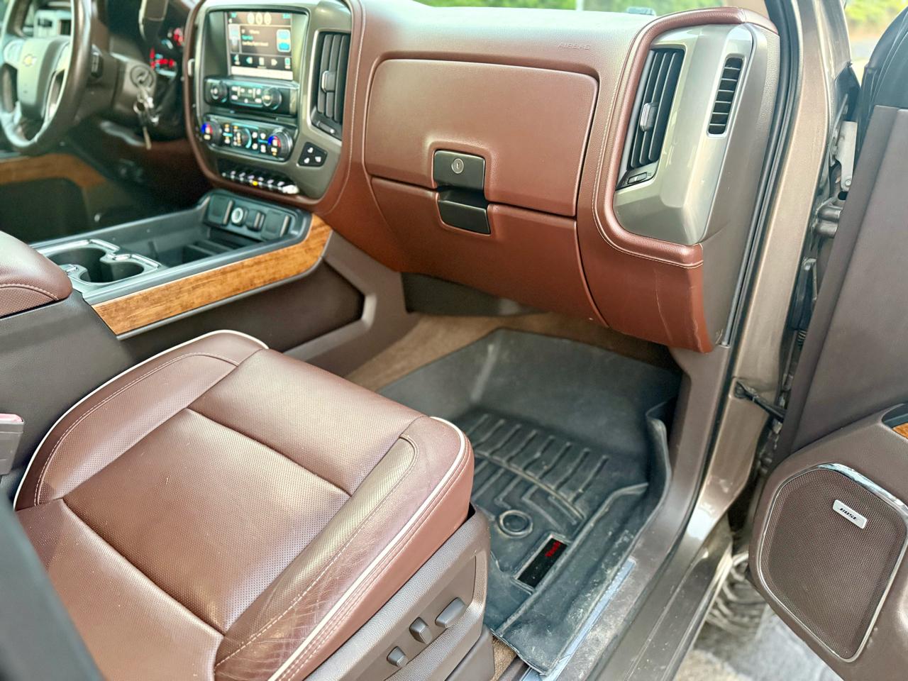 Chevrolet Silverado 2500HD  2015