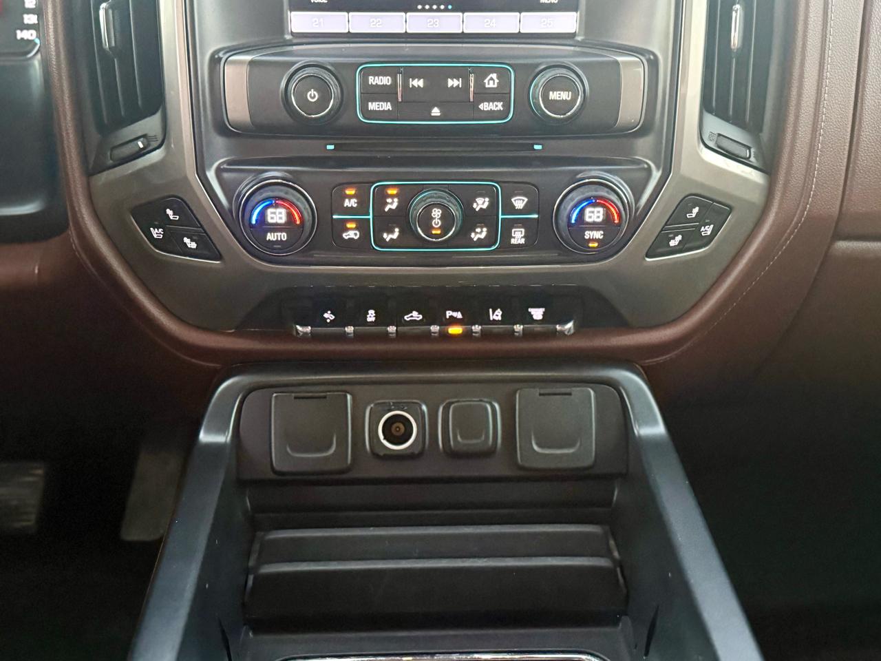 Chevrolet Silverado 2500HD  2015