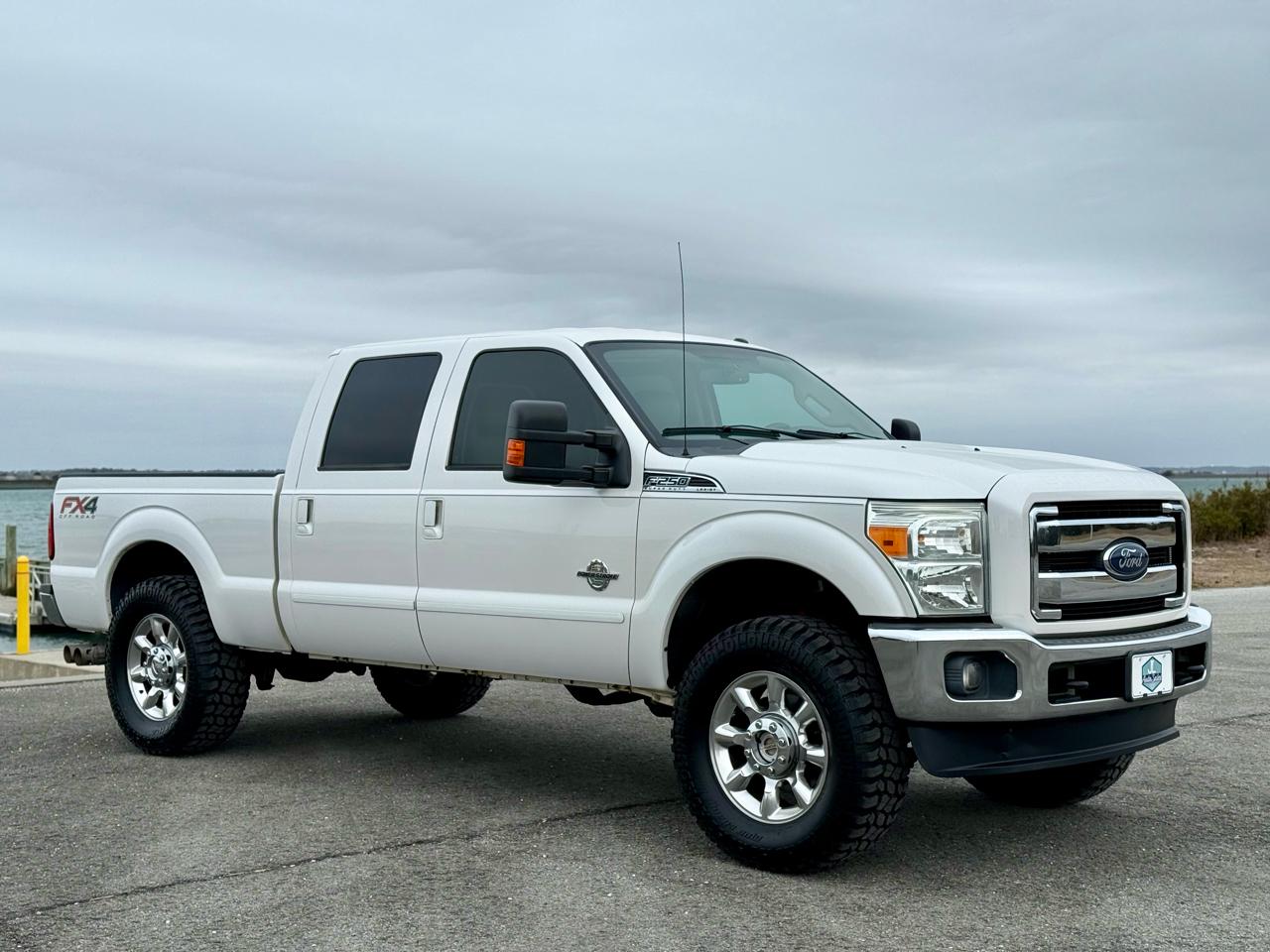Ford F-250 SD Lariat Crew Cab 4WD 2015