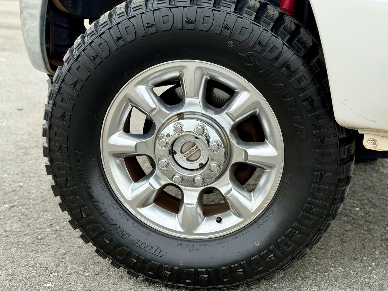 Ford F-250 SD Lariat Crew Cab 4WD 2015