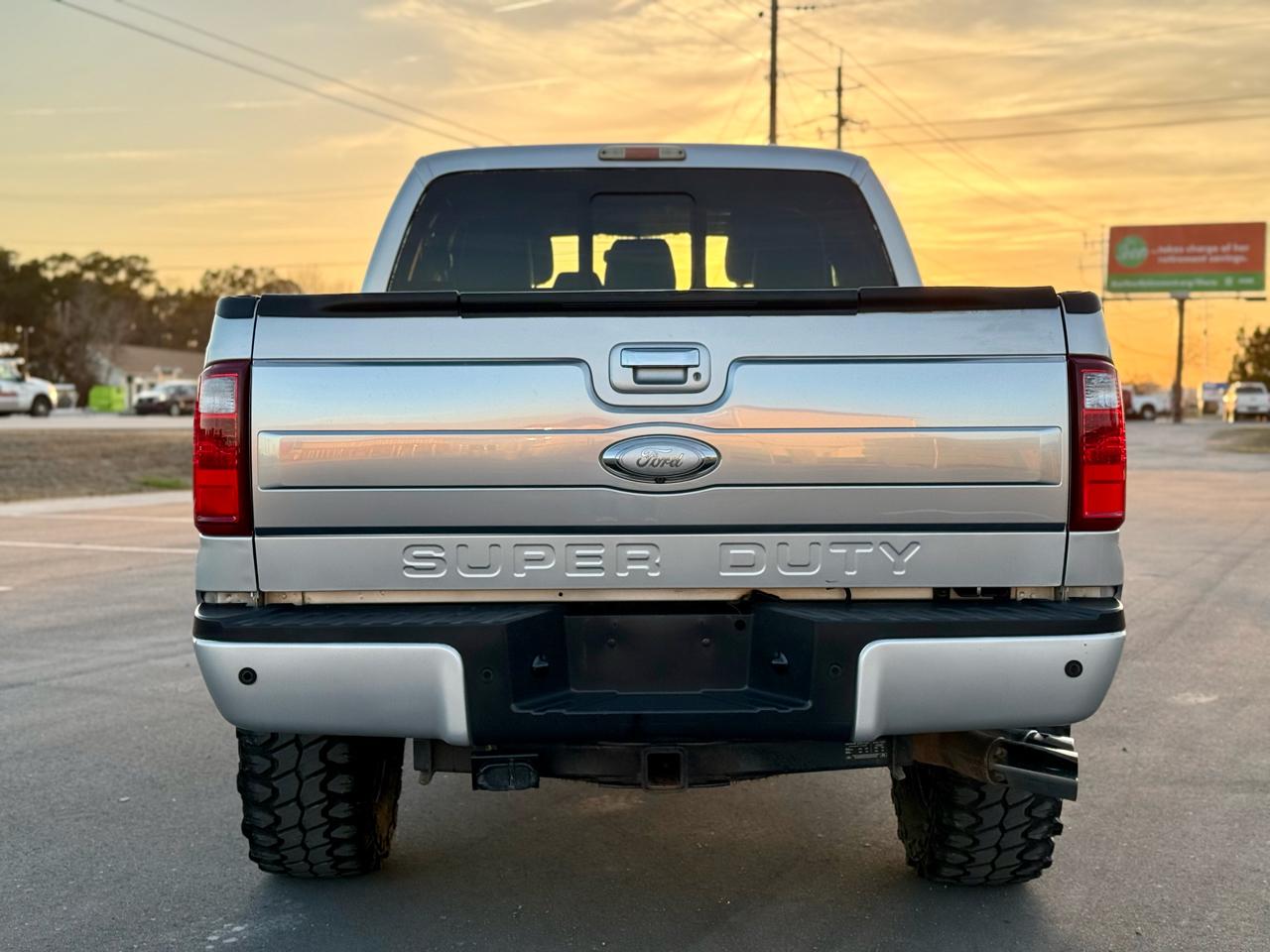 Ford F-250 SD Platinum Crew Cab 4WD 2016