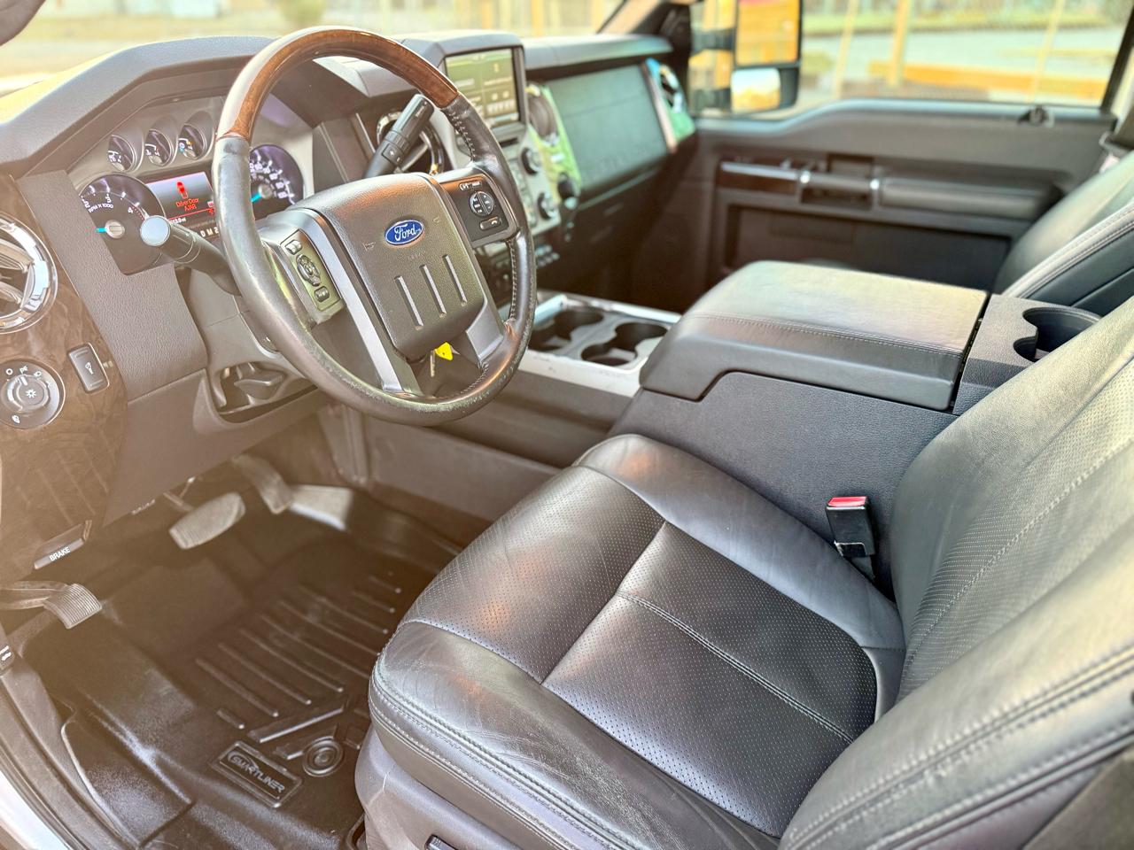 Ford F-250 SD Platinum Crew Cab 4WD 2016