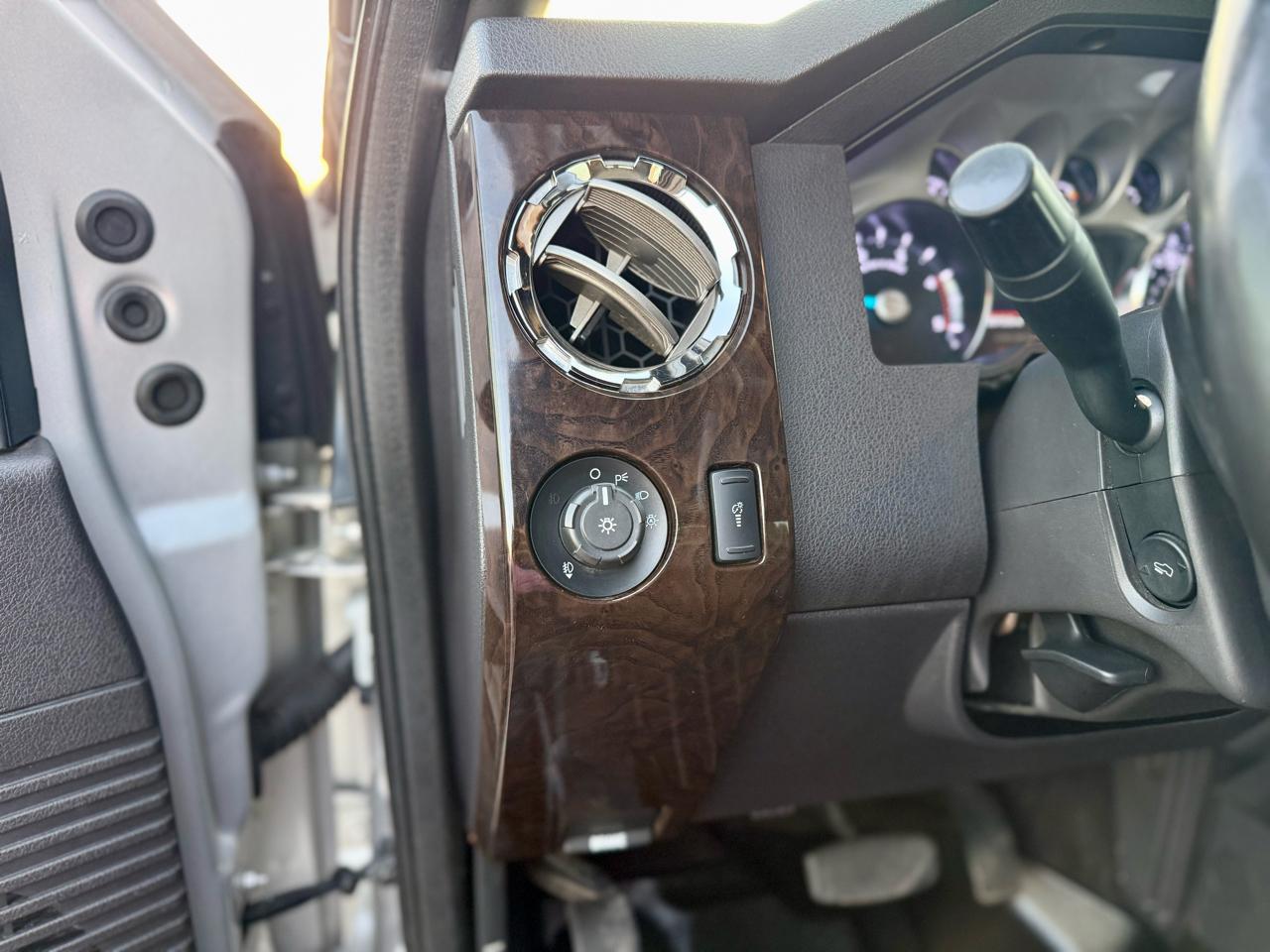 Ford F-250 SD Platinum Crew Cab 4WD 2016