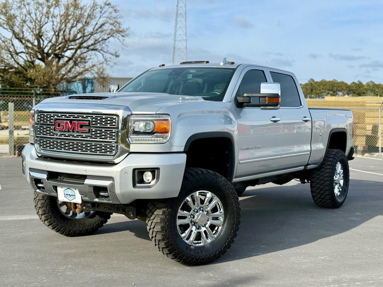 2018 GMC Sierra 2500HD Denali Crew Cab 4WD