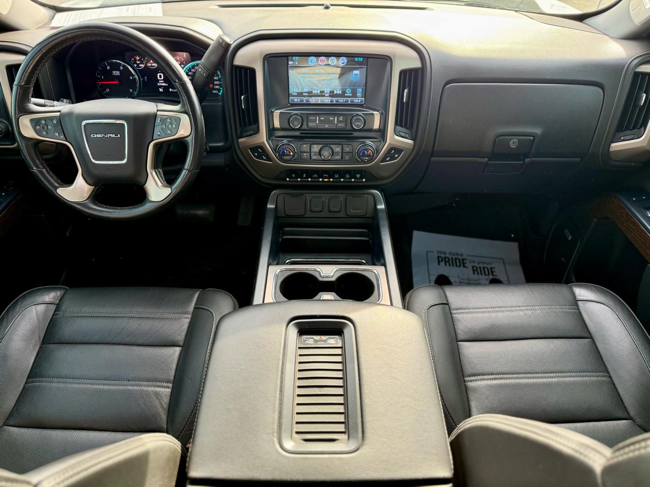 GMC Sierra 2500HD Denali Crew Cab 4WD 2018