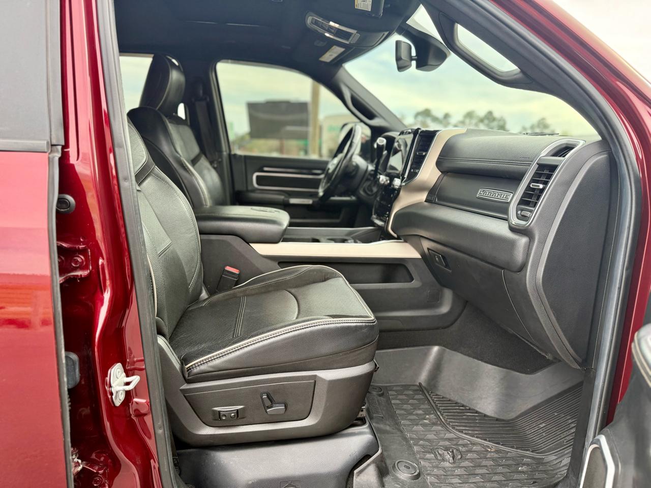 RAM 3500 Laramie Crew Cab SWB 4WD 2019