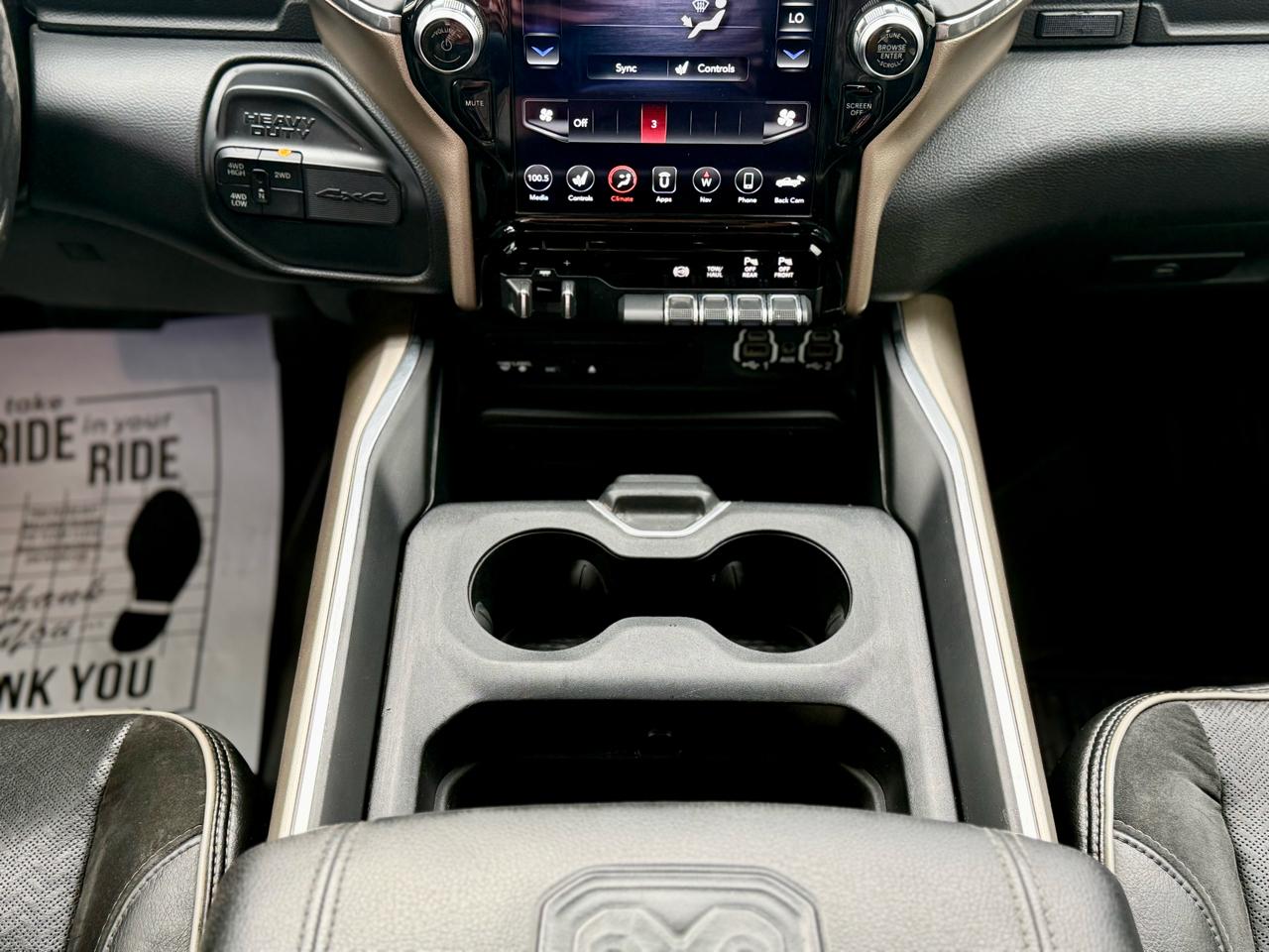 RAM 3500 Laramie Crew Cab SWB 4WD 2019