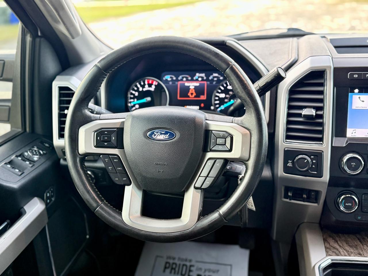 Ford F-250 SD Lariat Crew Cab 4WD 2019