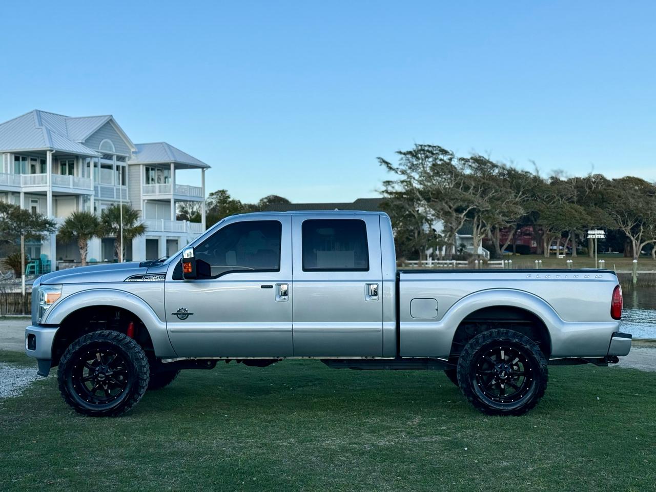 Ford F-250 SD Platinum Crew Cab 4WD 2016