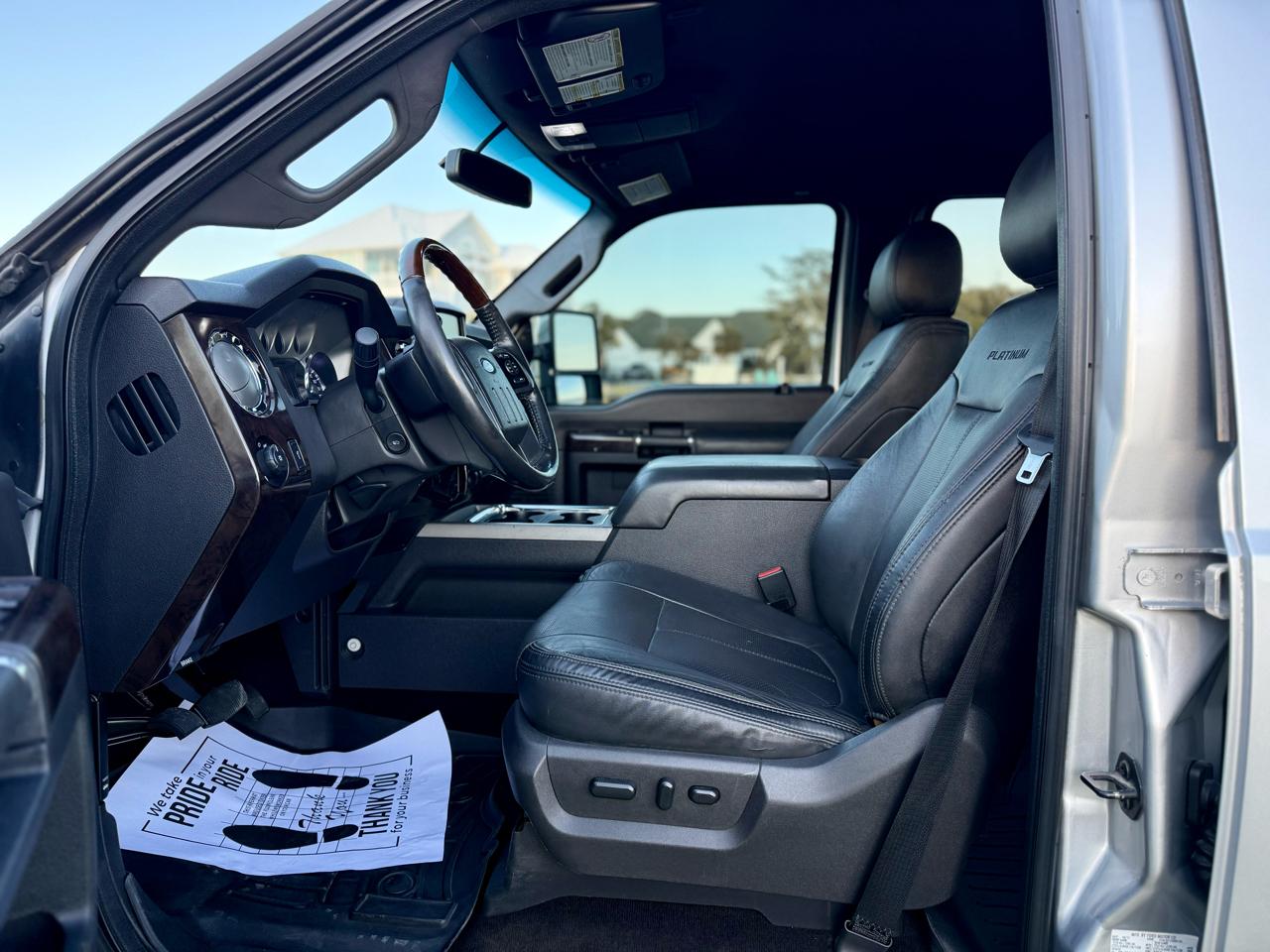 Ford F-250 SD Platinum Crew Cab 4WD 2016