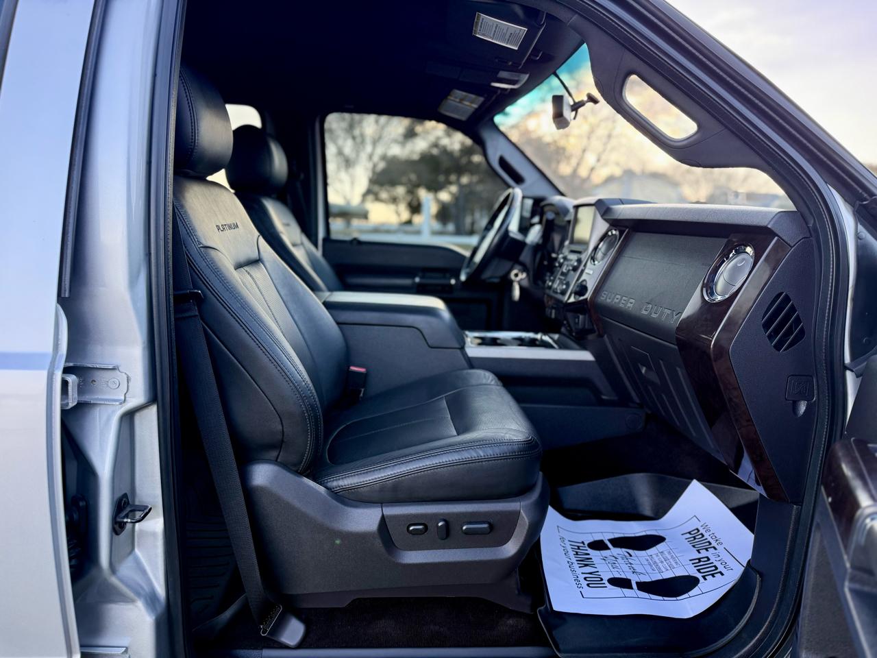 Ford F-250 SD Platinum Crew Cab 4WD 2016