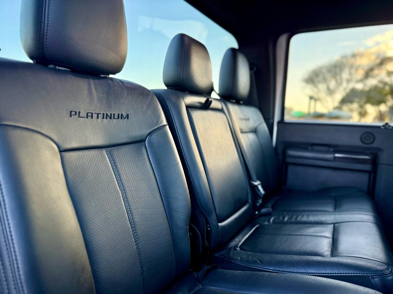 Ford F-250 SD Platinum Crew Cab 4WD 2016